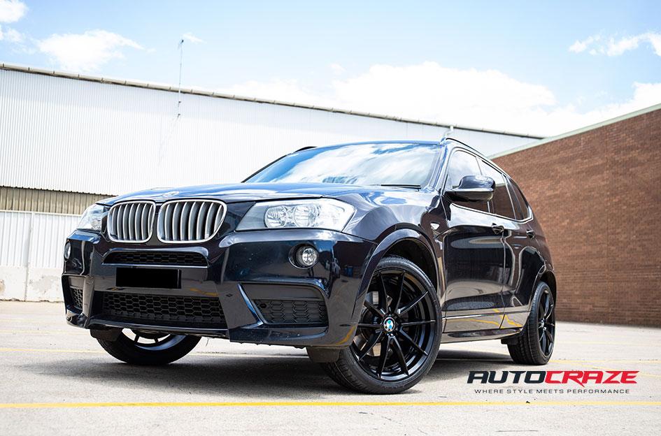 BMW X3 SECTOR SATIN BLACK